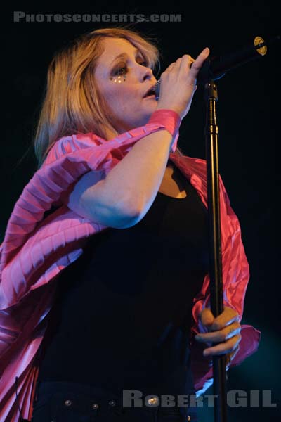 GOLDFRAPP - 2006-02-07 - PARIS - Elysee Montmartre - 